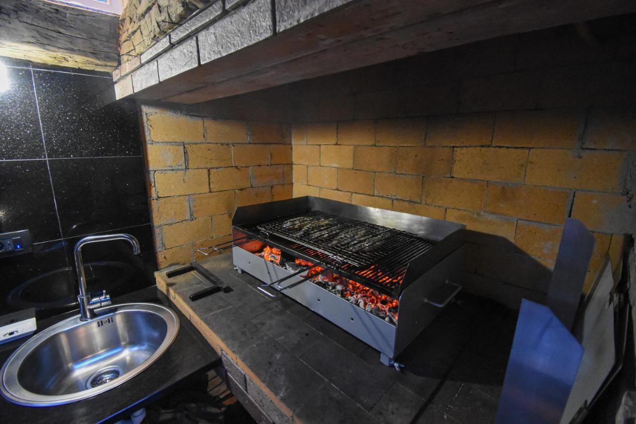 Apartmaji Sobe Zvezda Pobegi Exterior foto