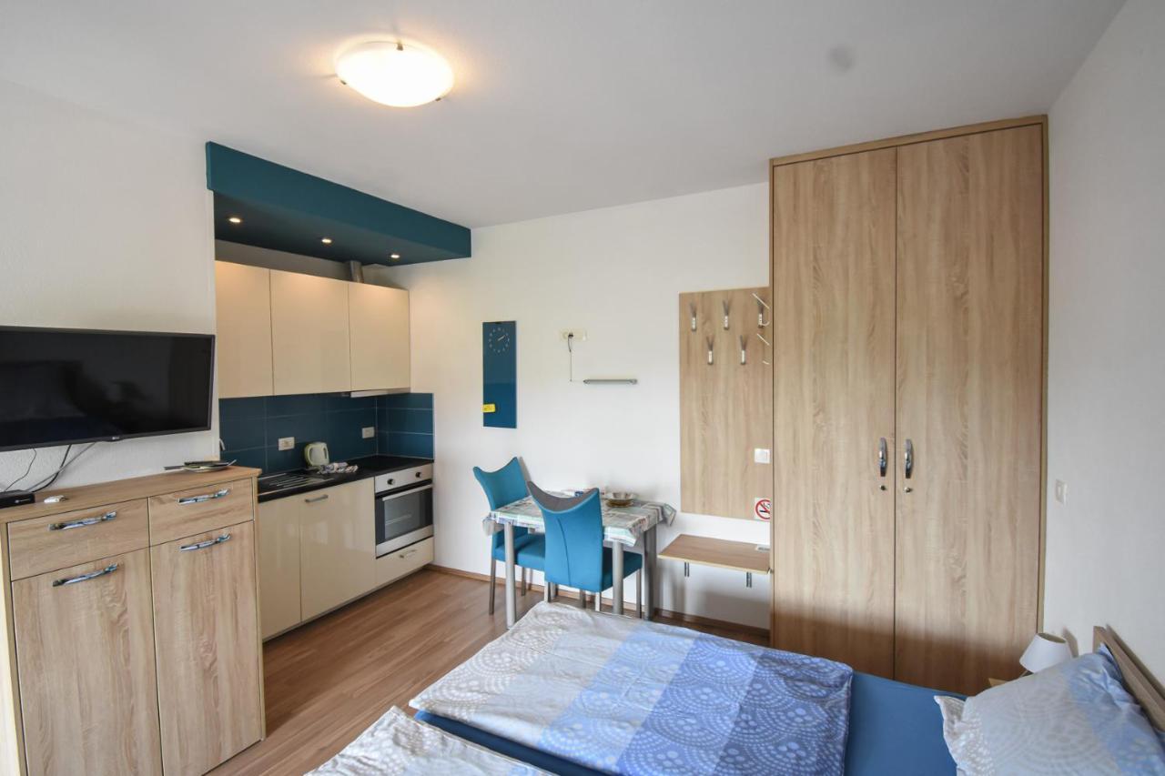 Apartmaji Sobe Zvezda Pobegi Exterior foto